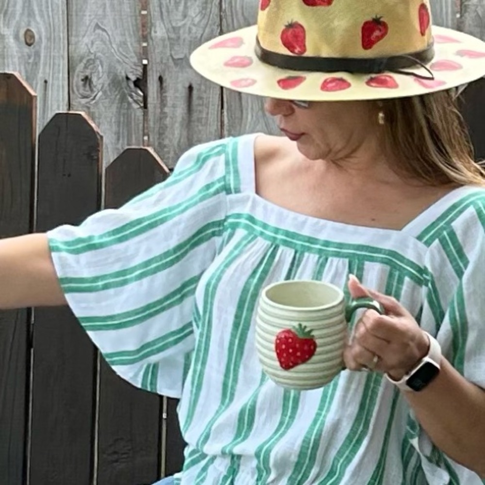 Ann Taylor White and Green Flutter Sleeve Blouse